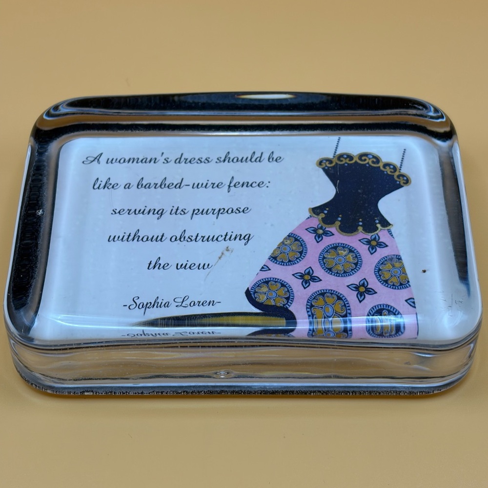 Vintage Style Glass Paperweight-Fabulous Sophia Loren Quote